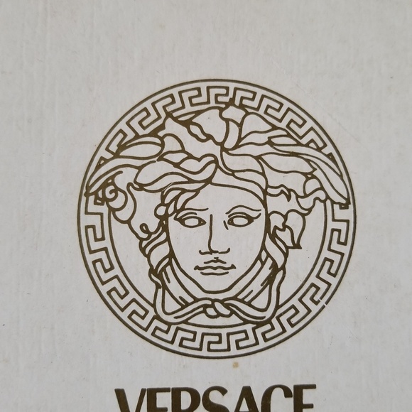 VERSACE  SHOES - Picture 7 of 8